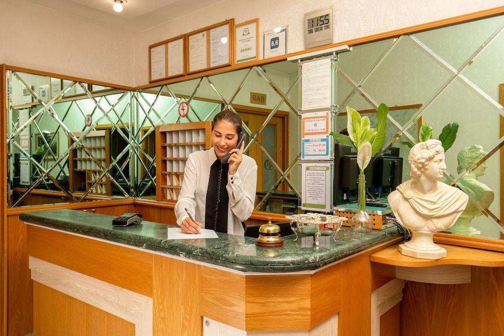 فندق دوريكا روما المظهر الخارجي الصورة